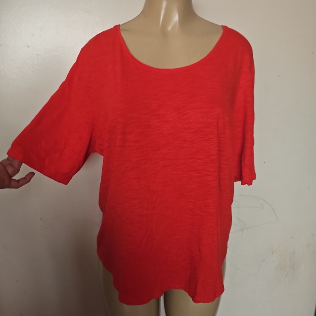 Chico's Vibrant Red Short Sleeve Tee
